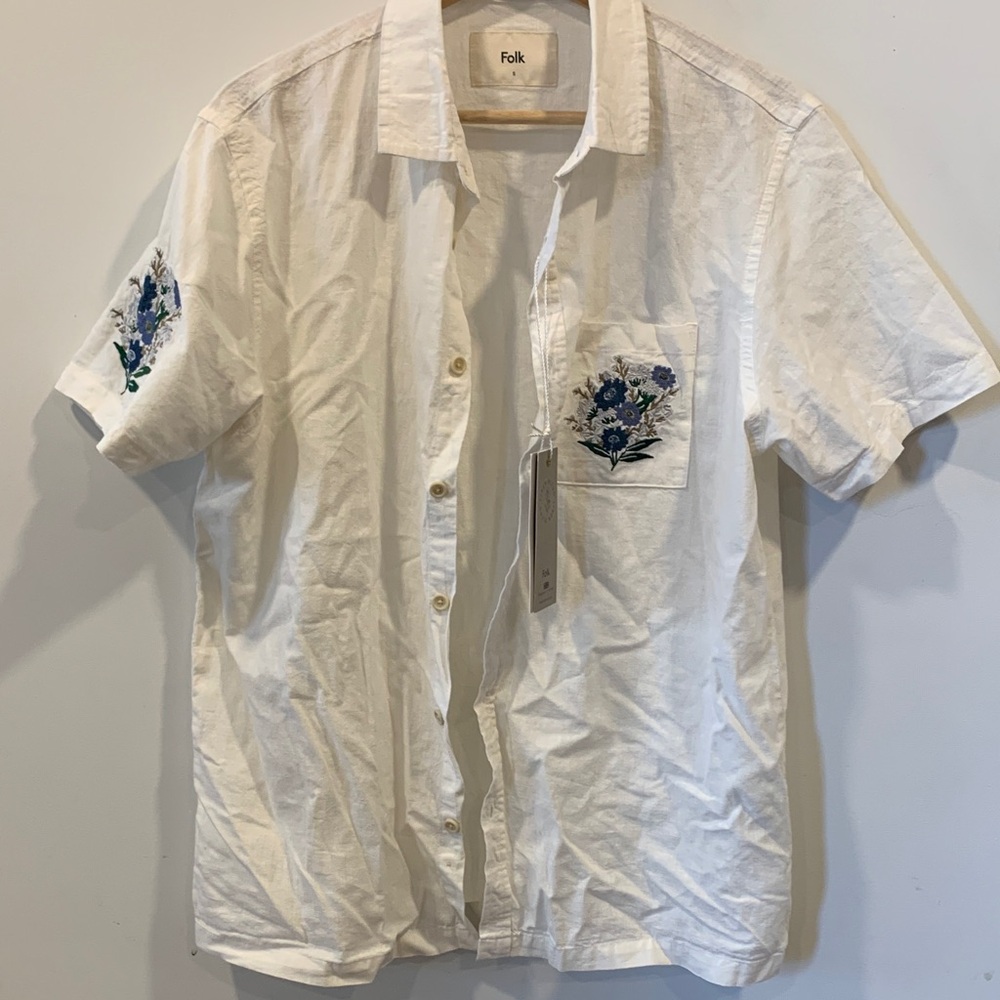 Folk White Short-Sleeve Button Down Shirt with Blue Floral Embroidery